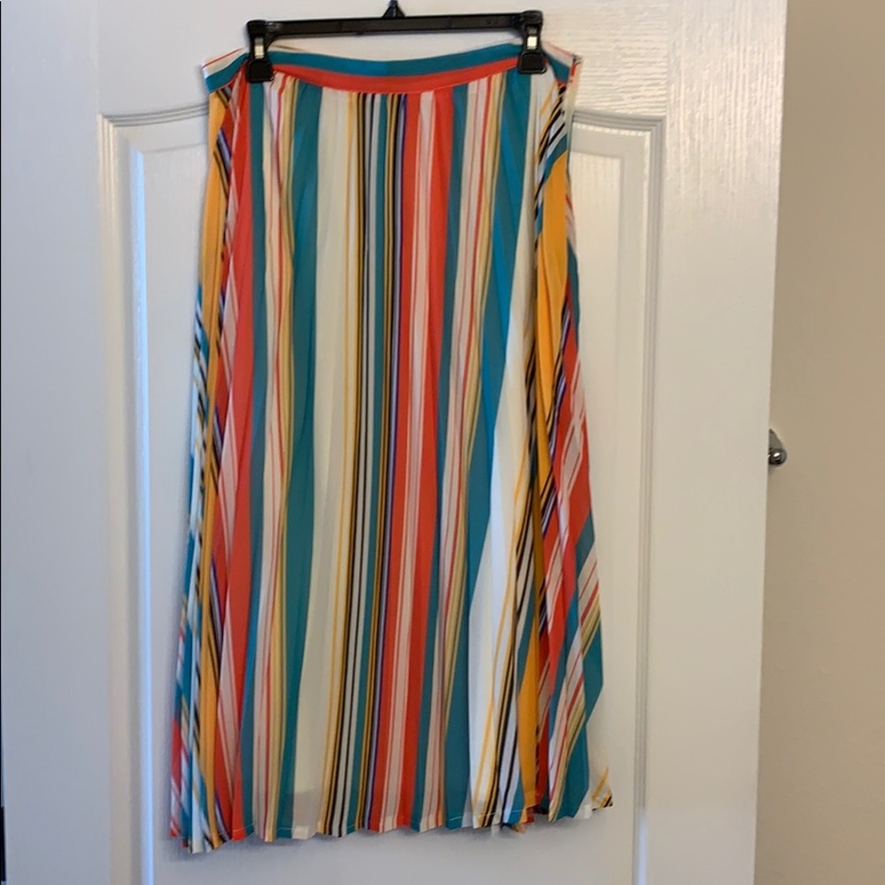 MIDI skirt
